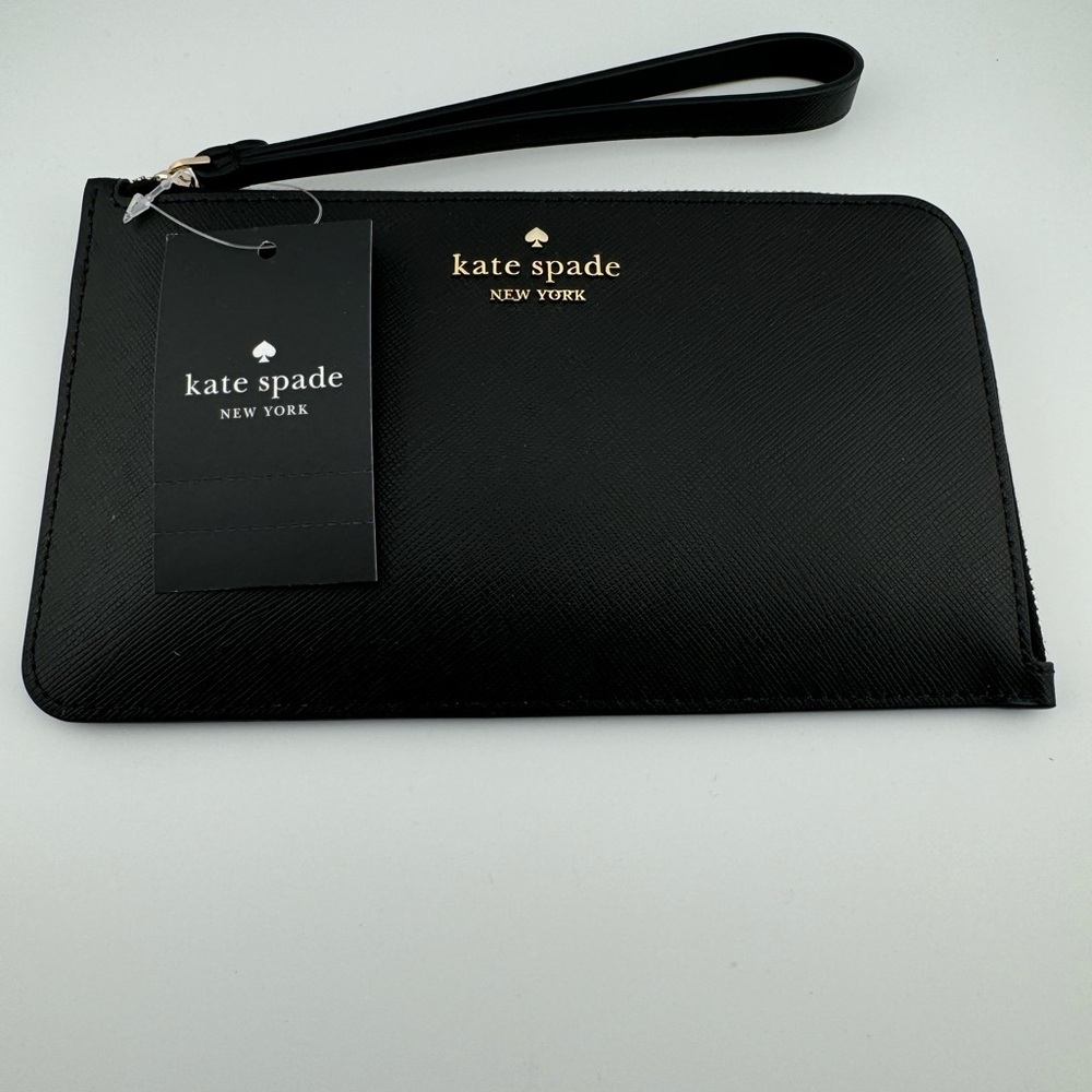 Kate Spade KD546 Lucy Medium L-Zip Wristlet Saffiano Leather Gold Tone Black NWT